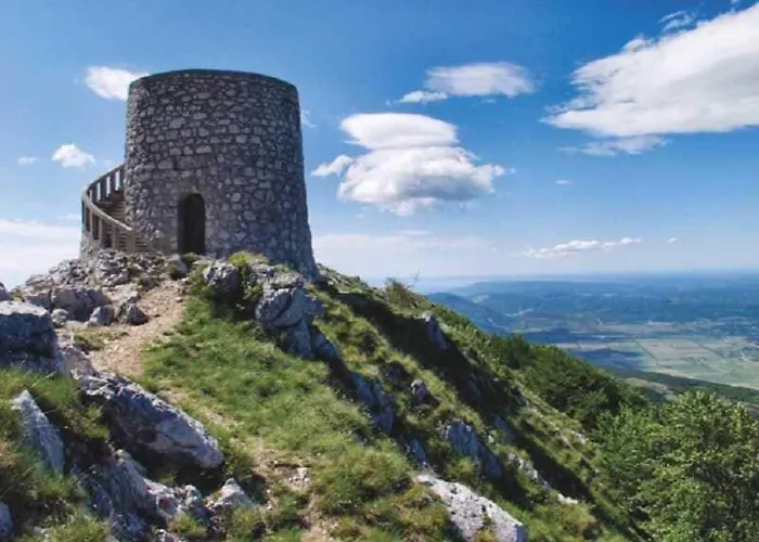 Sara S Predivnim Pogledom Na Lägenhet Matulji