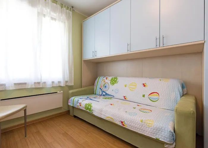 Sara S Predivnim Pogledom Na Lägenhet *