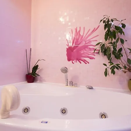 Lägenhet Sara S Predivnim Pogledom Na